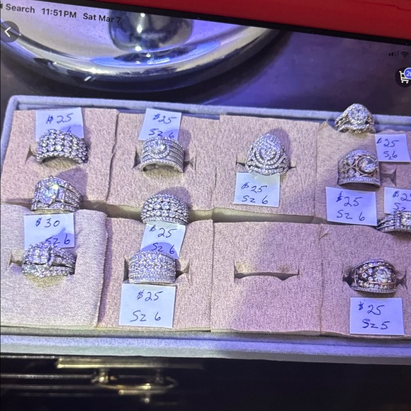 Rings 11 ttl as/rhodium, three are as/giks, all 5 rings on right sz 6 - Picture 8 of 8